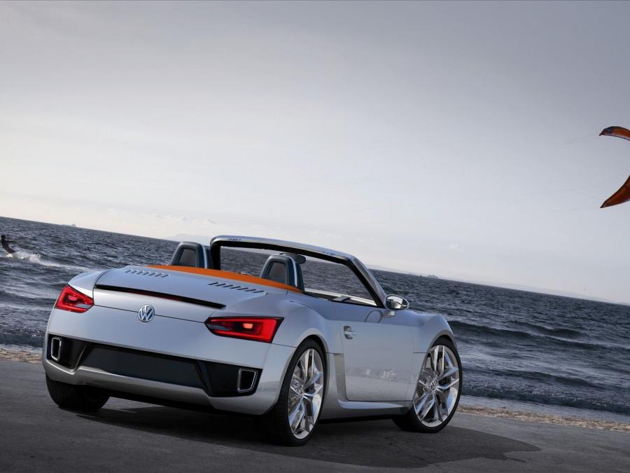  Volkswagen BlueSport Concept 2009 года  (фото 32 из 64)